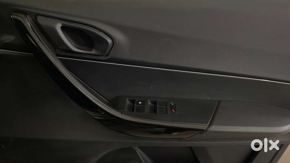 Tata Tiago Nrg Petrol, 2018, Petrol