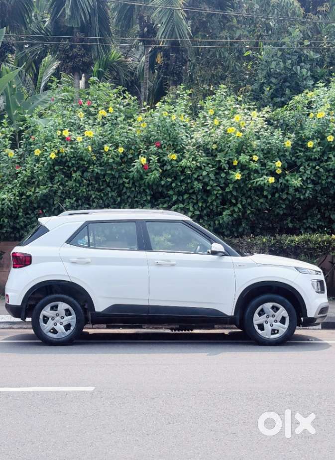 Hyundai Venue S Mt 1.2 Kappa, 2021, Petrol