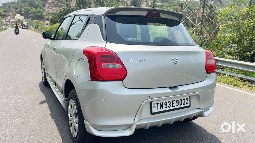 Maruti Suzuki Swift 1.2 Vxi (o), 2022