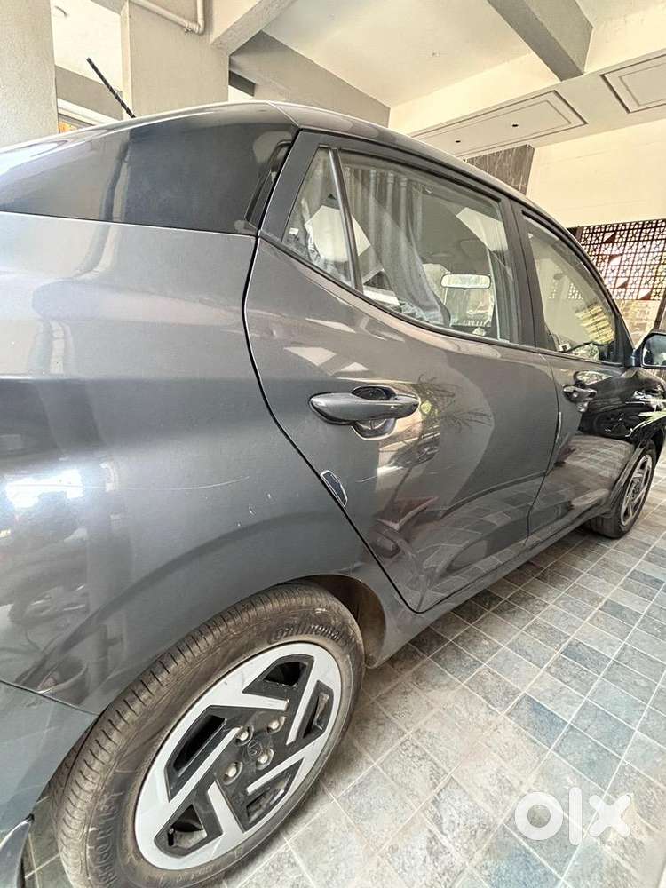 Hyundai Aura 2023 Cng & Hybrids Well Maintained