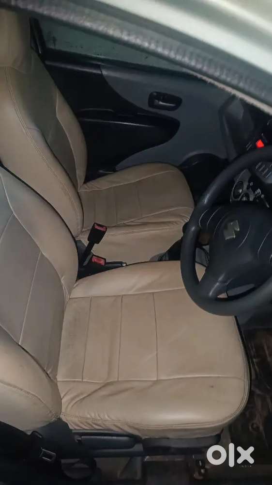 Maruti Suzuki A-star 2011 Year