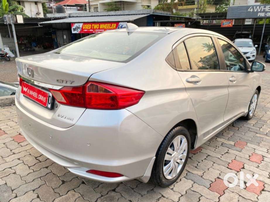 Honda City 1.5 Sv I-vtec Mt, 2015, Petrol