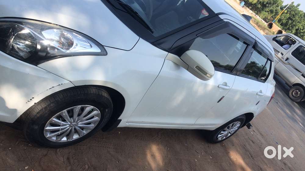 Maruti Suzuki Swift Dzire 2015 Diesel Well Maintained