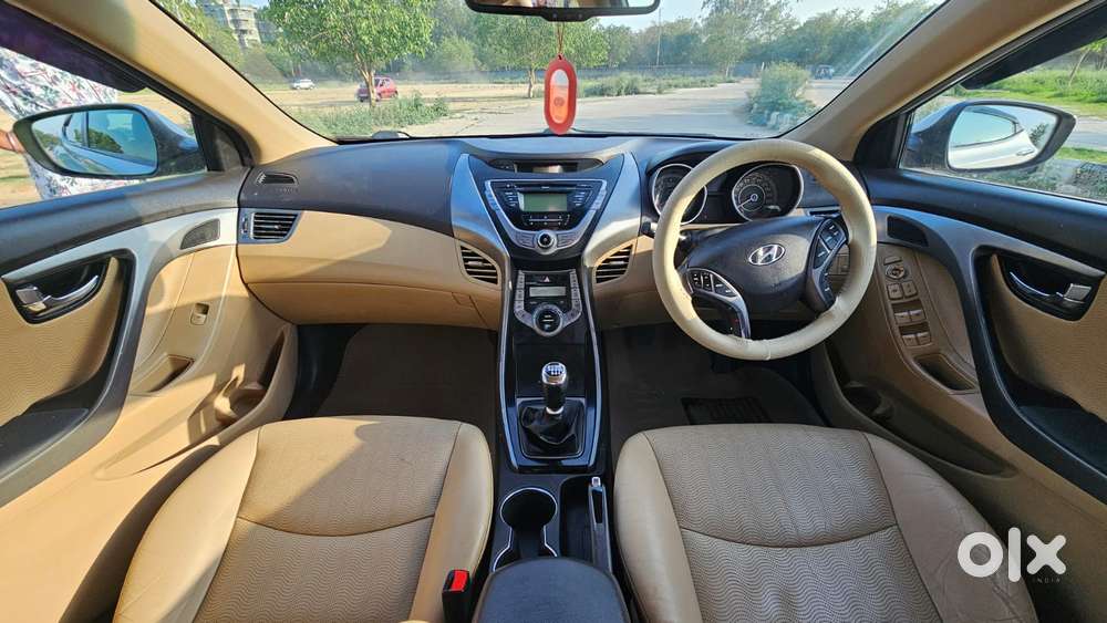 Hyundai Elantra 1.8 Sx Mt, 2014, Petrol