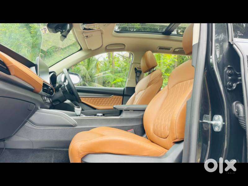 Mg Gloster Savvy 6 Seater, 2025, Diesel