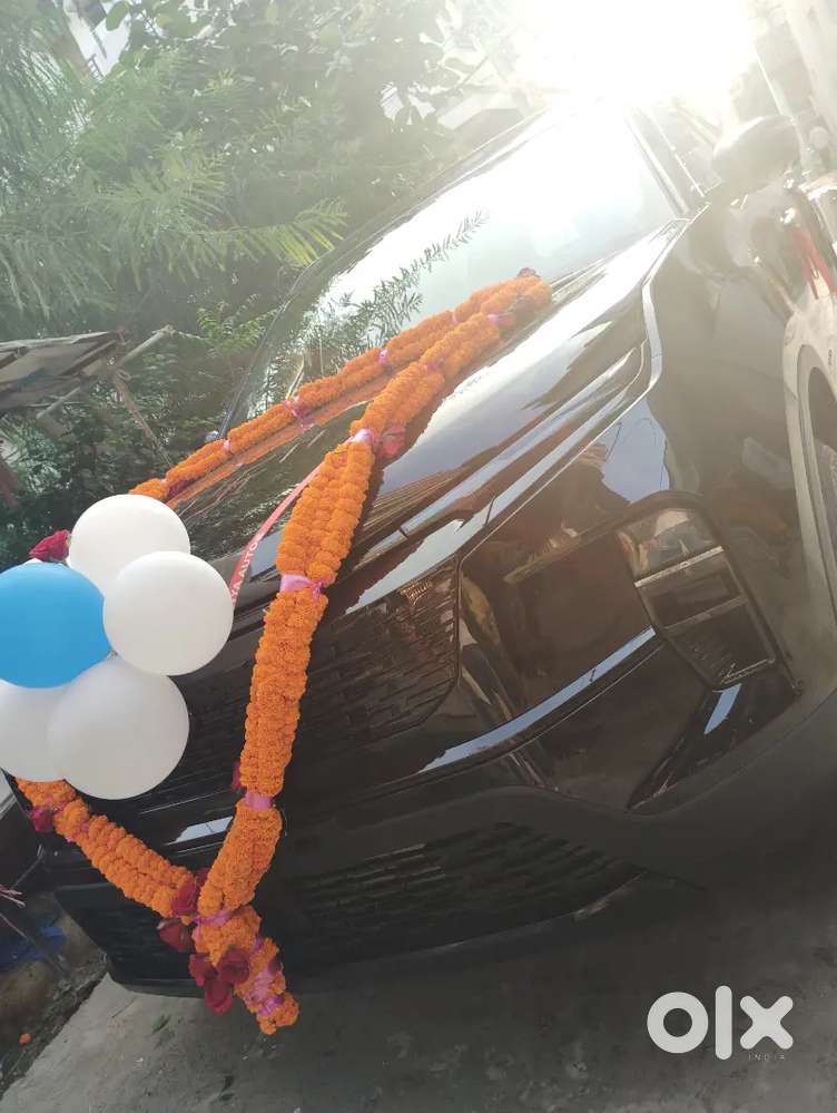 Tata Safari Dark Edition 2025