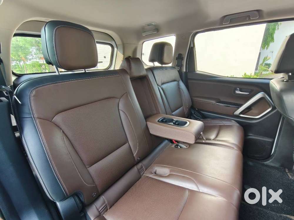 Mahindra Scorpio N Z8 S At Petrol  Sept 2024