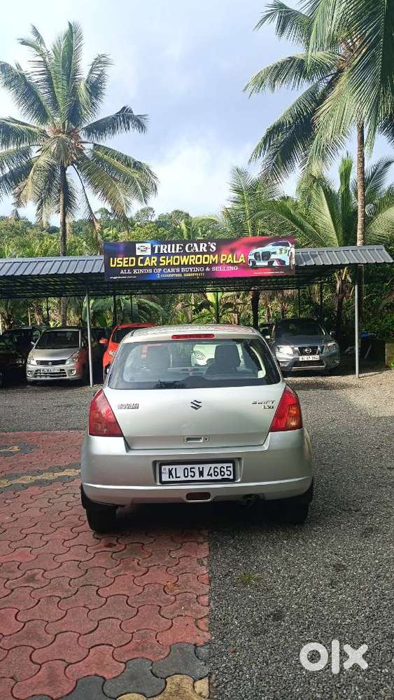 Maruti Suzuki Swift Lxi Bsiv, 2006, Petrol