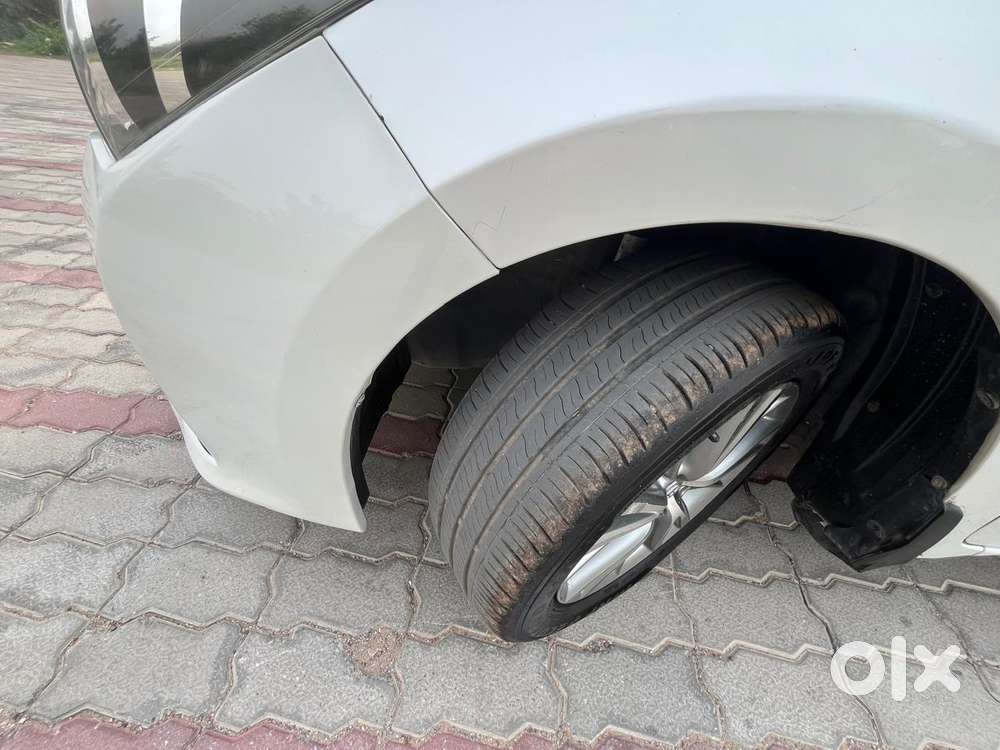 Toyota Corolla Altis Vl At, 2015, Petrol