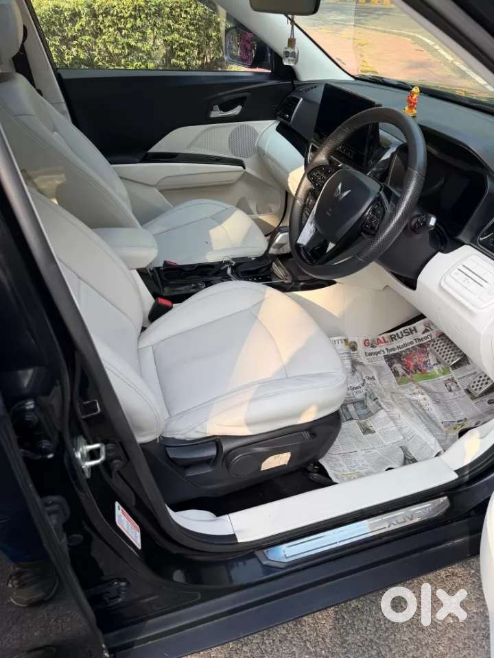 Mahindra Xuv 3xo Ax5l 1.2 Petrol At, 2024, Petrol