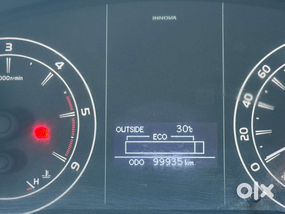 Toyota Innova Crysta [2020-ongoing] 2.4 Gx 7 Str, 2021, Diesel