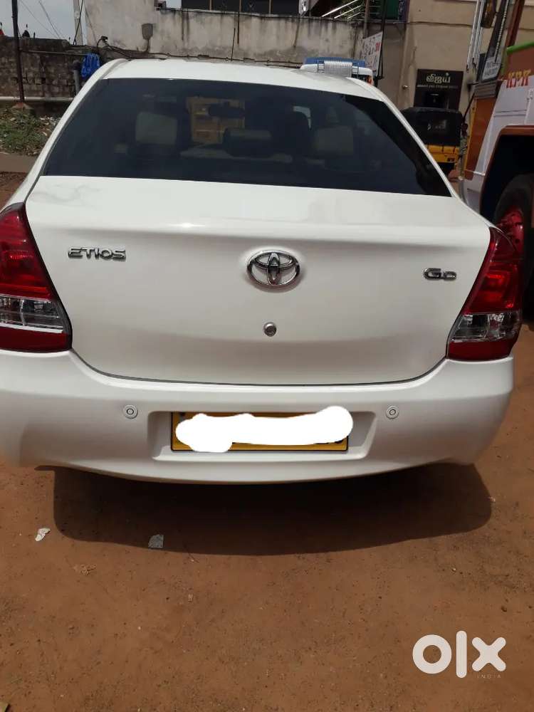 Toyota Etios 2019 Diesel 2and Owner  Company Service Record