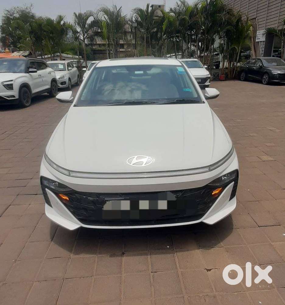 Hyundai Verna 1.5 Sx (o) Vtvt, 2023, Petrol