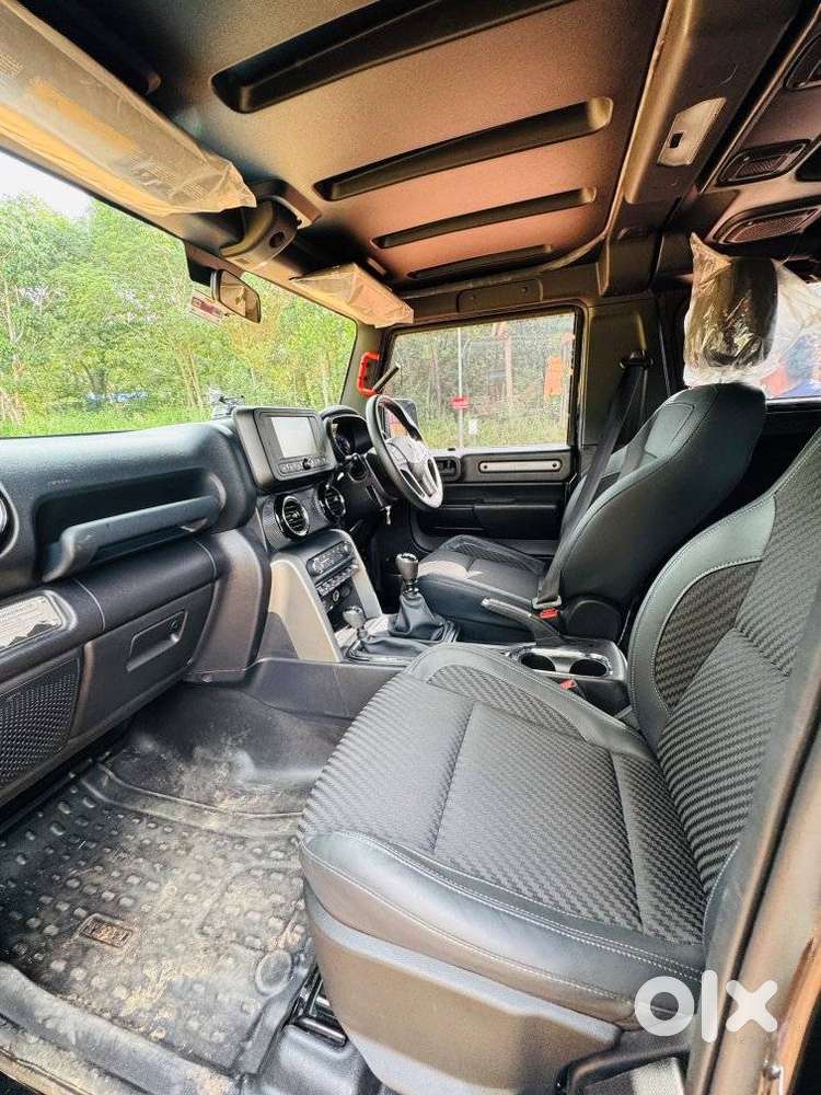 Mahindra Thar Lx Hard Top Petrol Mt 4wd, 2023, Petrol