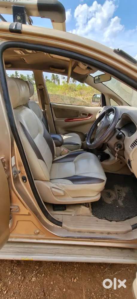 Toyota Innova Diesel 2006 With Low Km