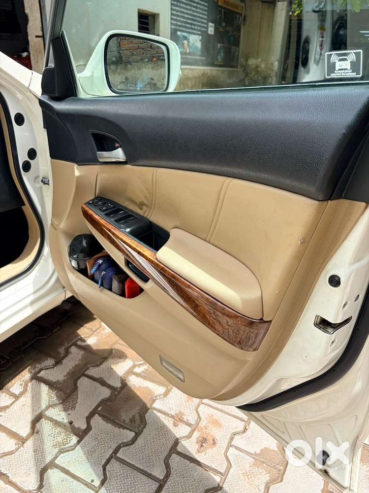 Honda Accord 2.4 2011 Petrol