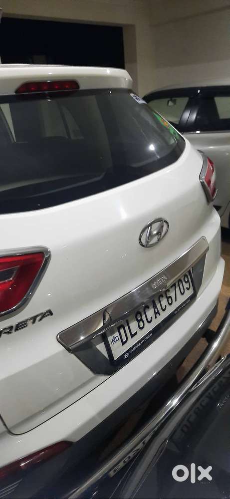 Creta White Colour
