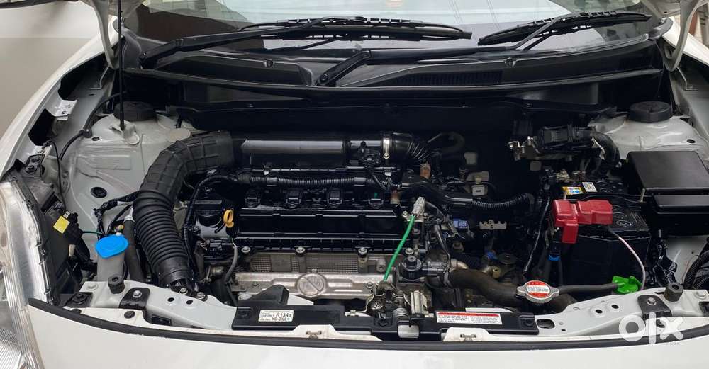 Maruti Suzuki Dzire 1.2 Vxi, 2022, Petrol