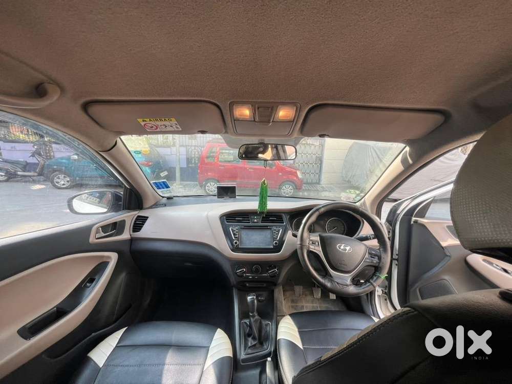Hyundai I20 2015 Petrol Well Maintained