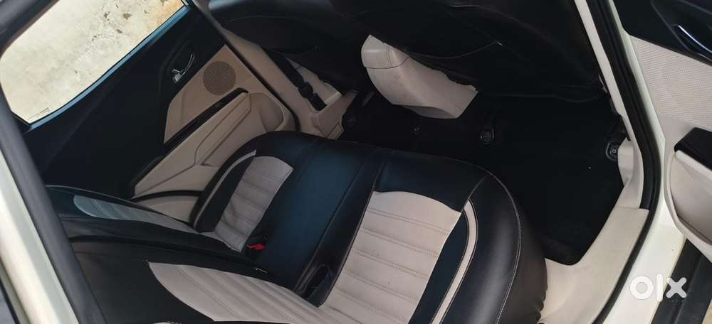 Mahindra Xuv300 W8(o) Diesel 2019
