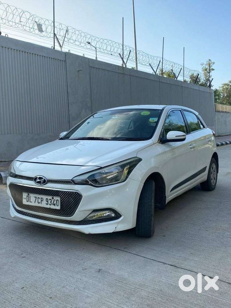 Hyundai I20 Sportz 1.2 Bs-iv, 2015, Petrol