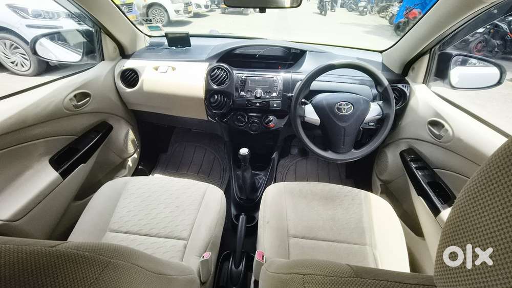 Toyota Etios Liva 1.2 V, 2018, Petrol