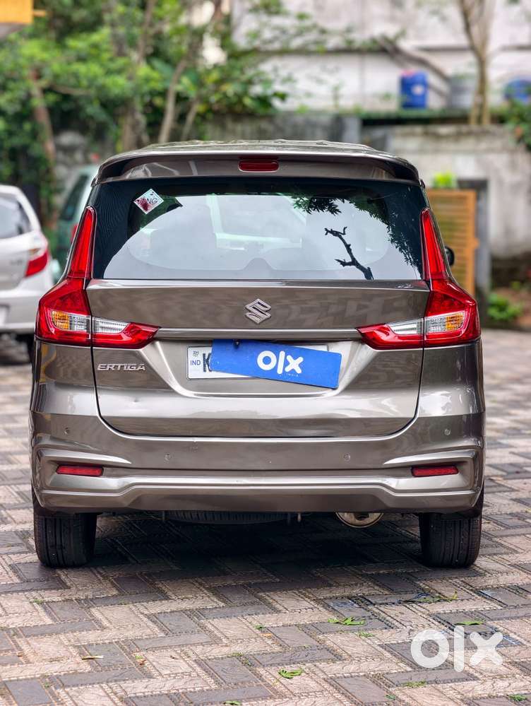 Maruti Suzuki Ertiga 1.5 Vxi Shvs, 2022, Cng & Hybrids