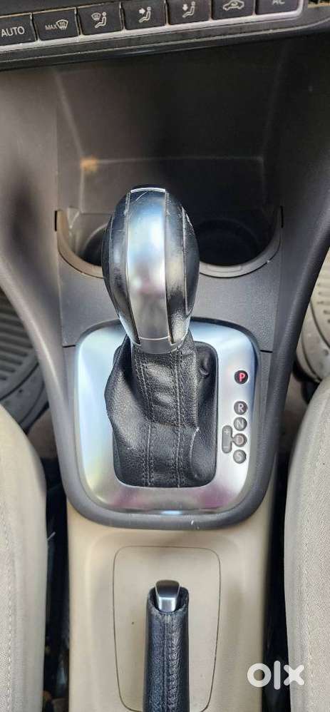 Volkswagen Vento 2010-2013 Petrol Highline At, 2011, Petrol