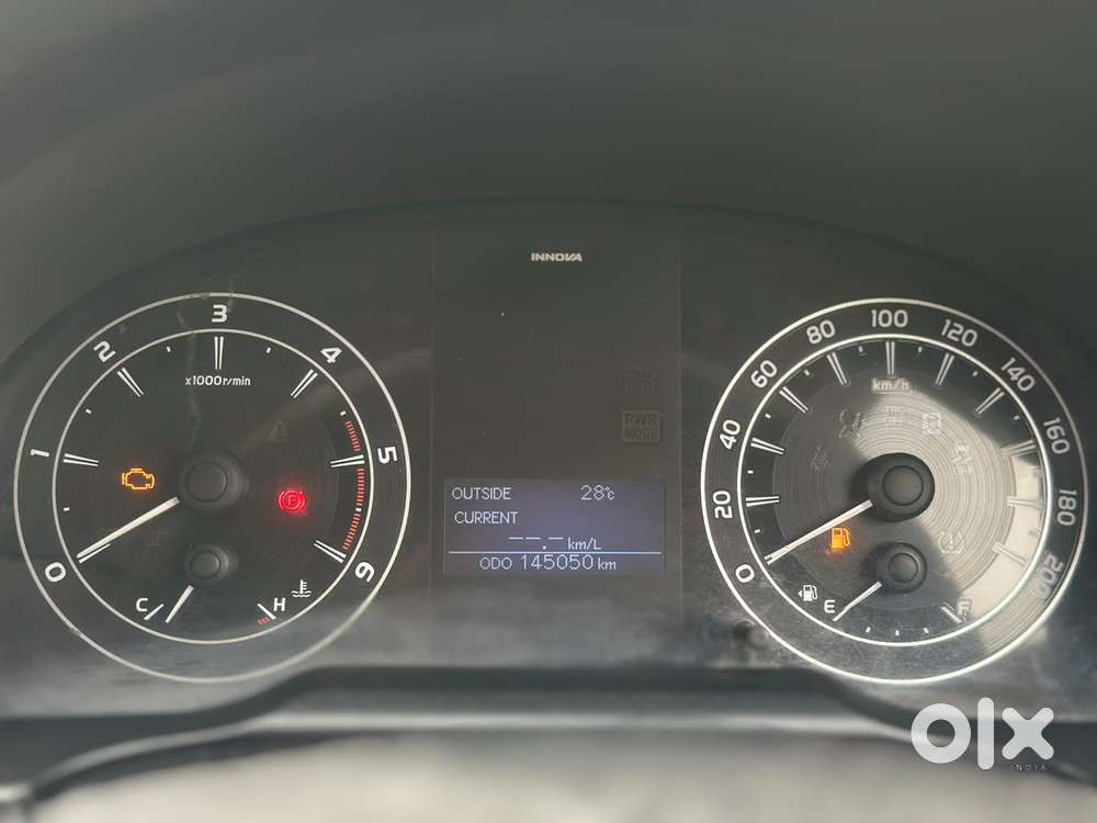 Toyota Innova Crysta 2.4 G Mt 7 Str, 2018, Diesel