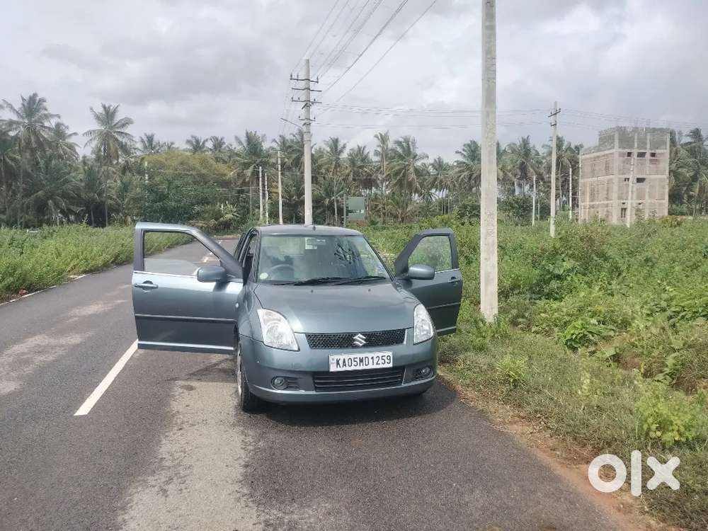 Maruti Suzuki Swift 2006 Petrol