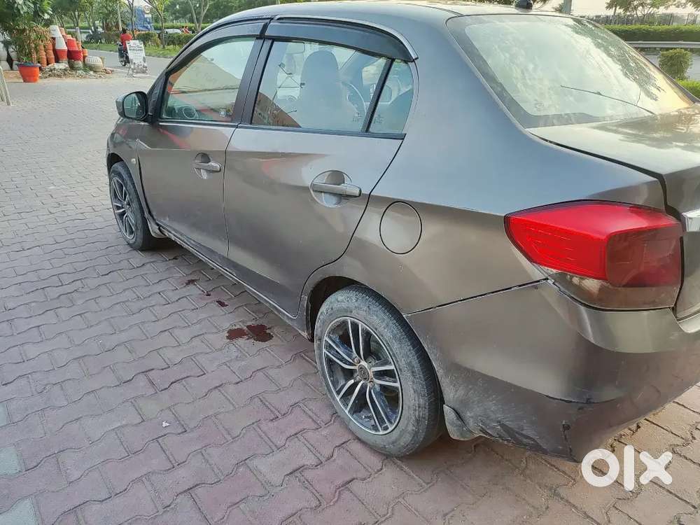 Honda Amaze Diesel Manual Dec 2013 Car@ 195000