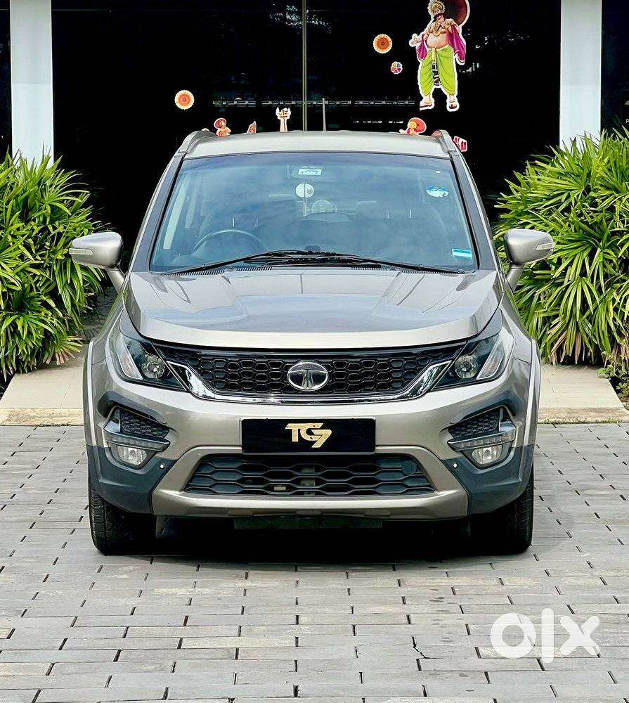 Tata Hexa 2.2 Xta 4x2 6 Str Dual Tone, 2018, Diesel