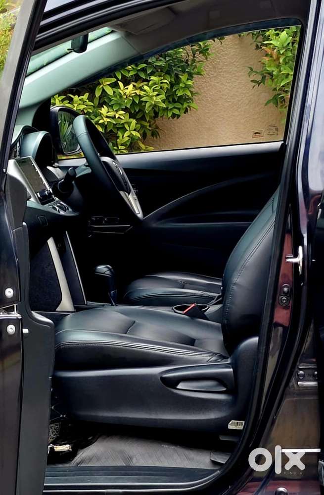Toyota Innova Crysta [2020-ongoing] 2.4 Gx At 7 Str, 2021, Diesel