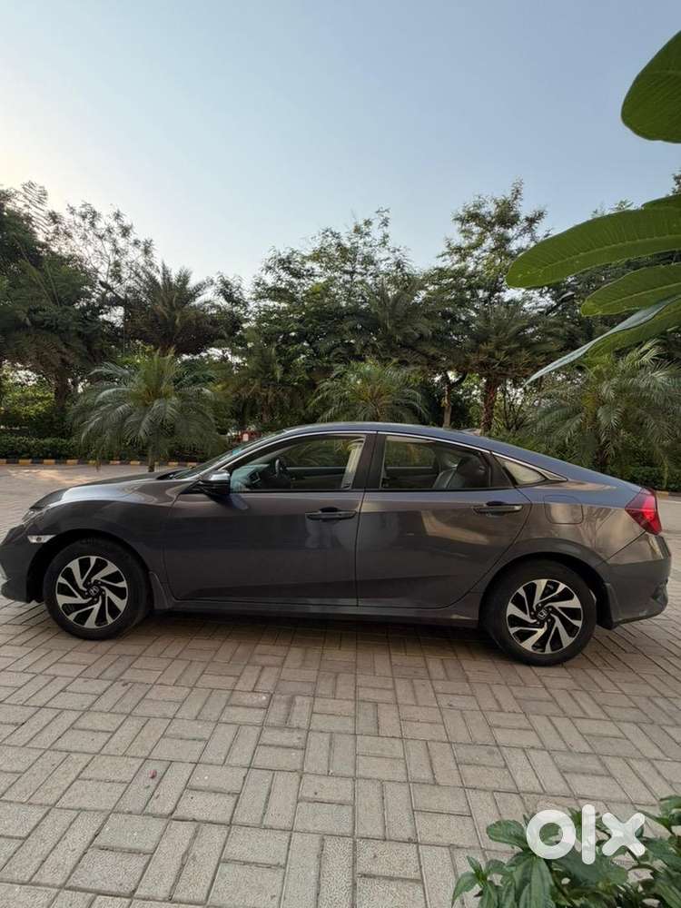 Honda Civic 2019 22500km Petrol