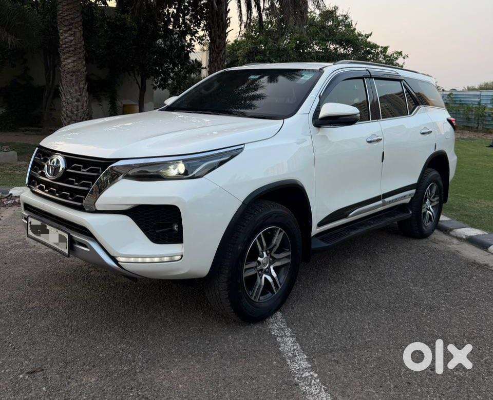 Toyota Fortuner 3.0 4x2 Automatic, 2022, Diesel