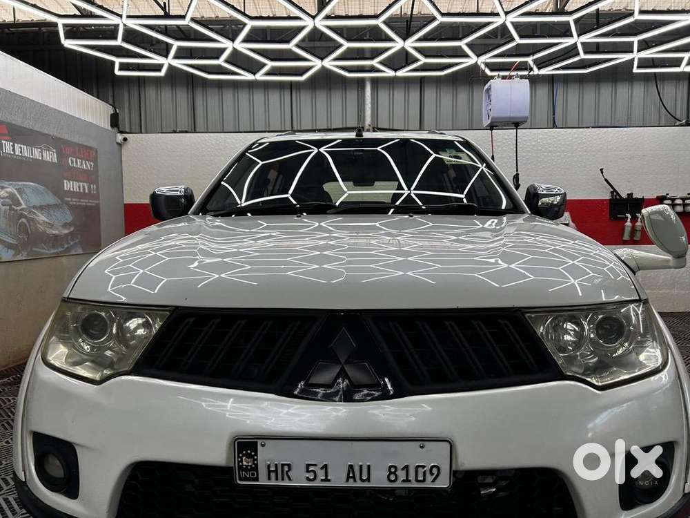 Mitsubishi Pajero Sport 2013 Diesel Well Maintained