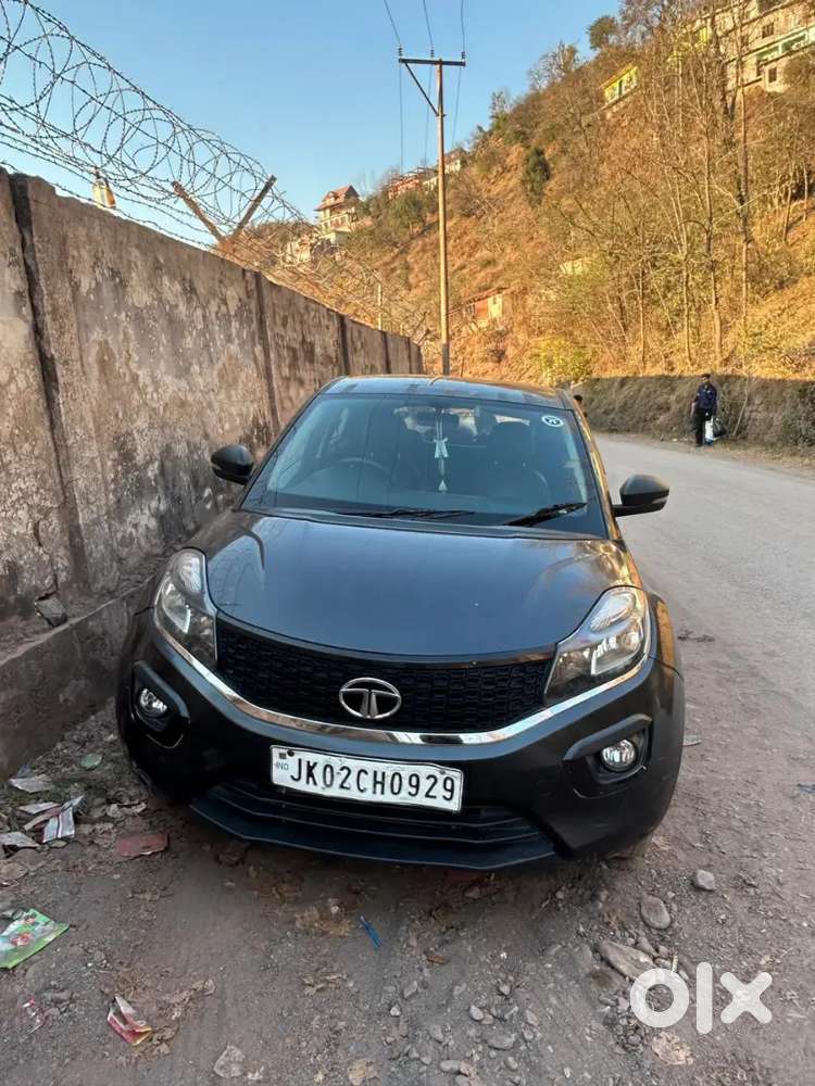 Tata Nexon 2019 Petrol 70000 Km Driven