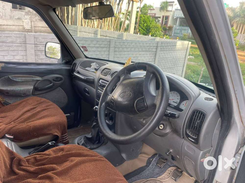 Scorpio 9 Seaters 2.6 Turbo 2003
