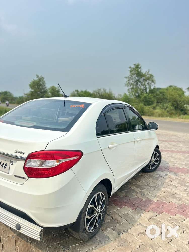 Tata Zest Petrol Car 2015