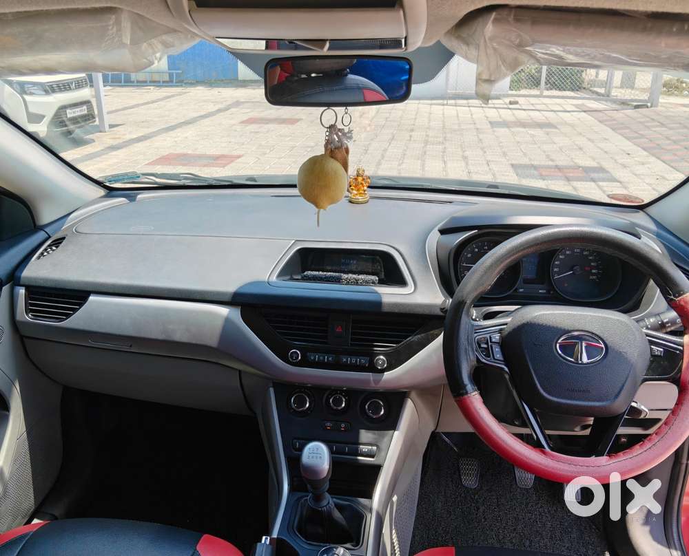 Tata Nexon 1.2 Revotron Xm (s), 2018, Petrol