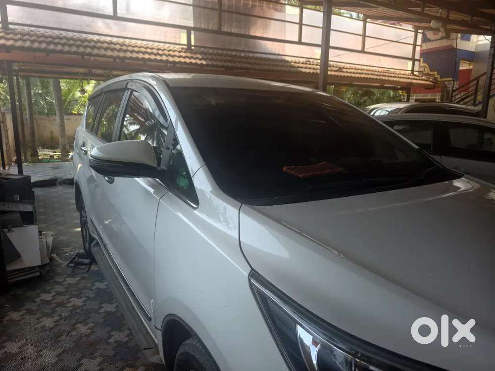 Toyota Innova Crysta 2022 Diesel MT