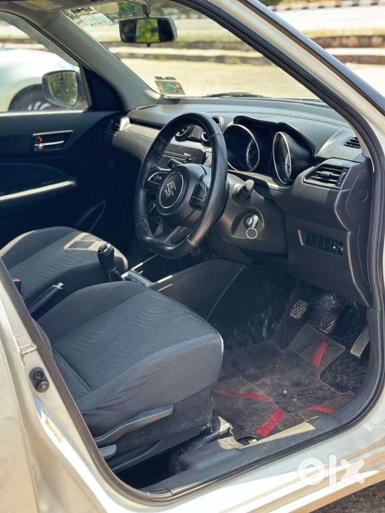 Maruti Suzuki Swift Vxi, 2020, Petrol
