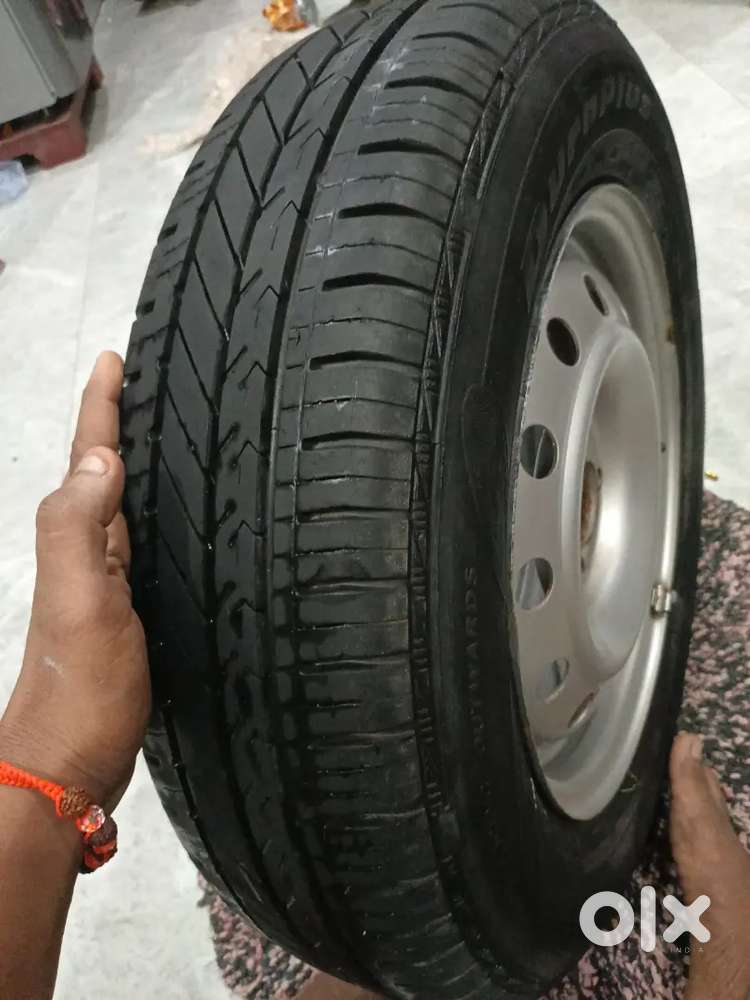 Mast Condition 95% Mall  65/80/14
