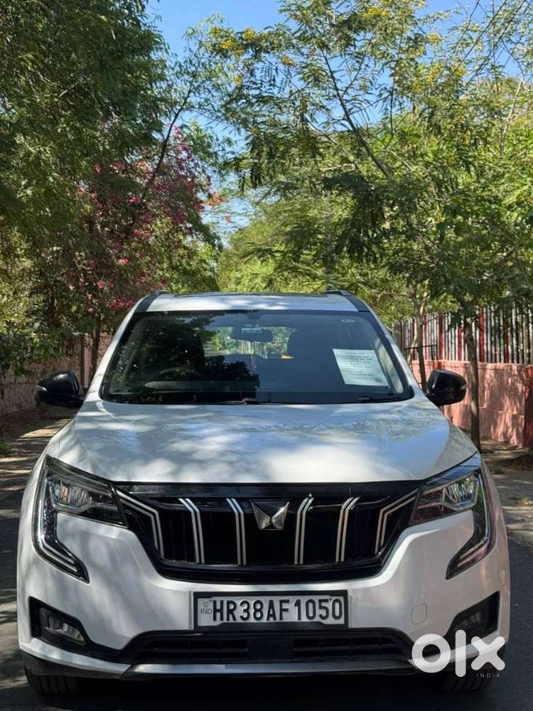 Mahindra Xuv700 2.2 Ax 5 Diesel At 7 Str, 2023, Diesel