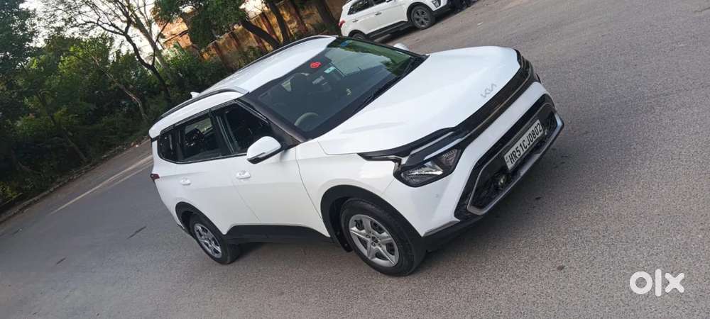 Kia Carens 1.5 Prestige 7 Str, 2023, Petrol