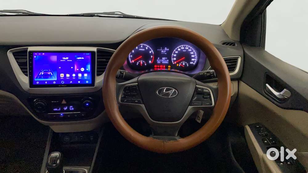 Hyundai Verna 1.6 Vtvt Sx, 2017, Petrol
