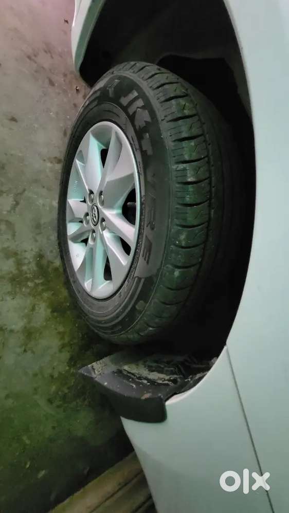 Toyota Innova 2019 Diesel 135000 Km Driven