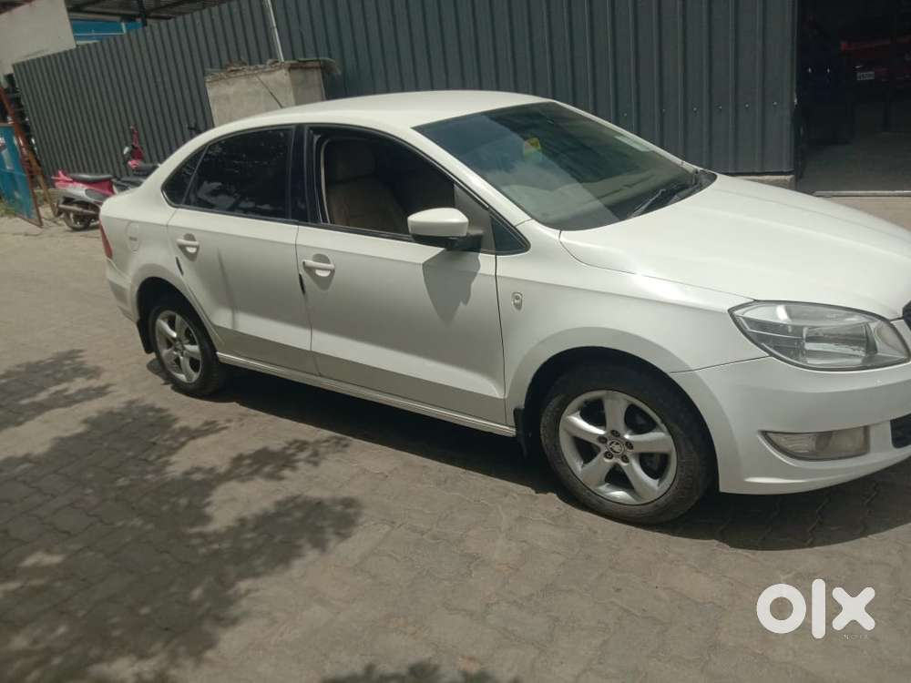 Skoda Rapid 1.5 Tdi Ambition With Alloy Wheel, 2012, Diesel