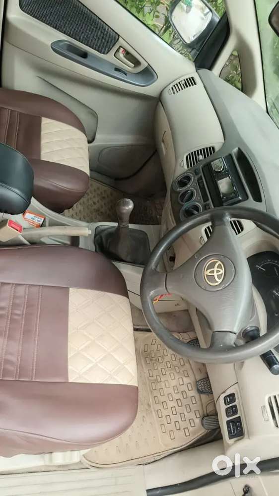 Toyota Innova 2012 Diesel 125000 Km Driven