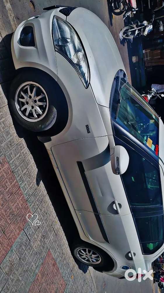 Maruti Suzuki Dzire 2013 Diesel Well Maintained